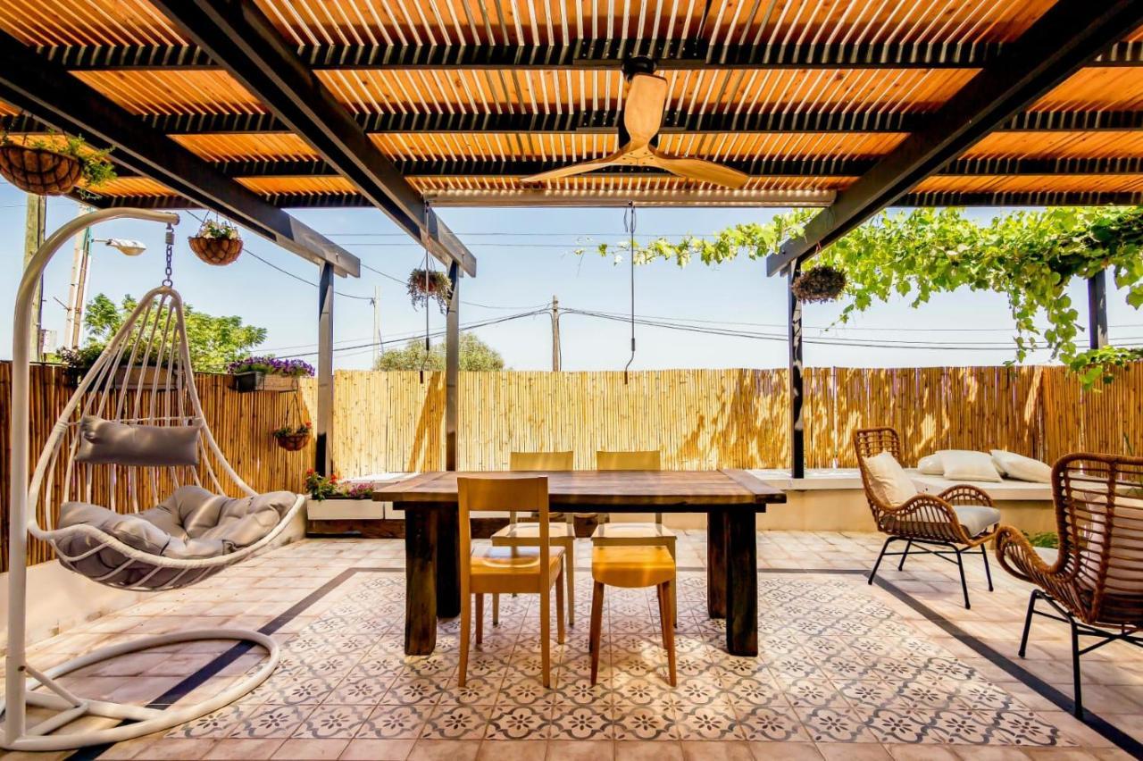 Jabotinsky 37 Bed & Breakfast Zikhron Ya'akov Exterior photo